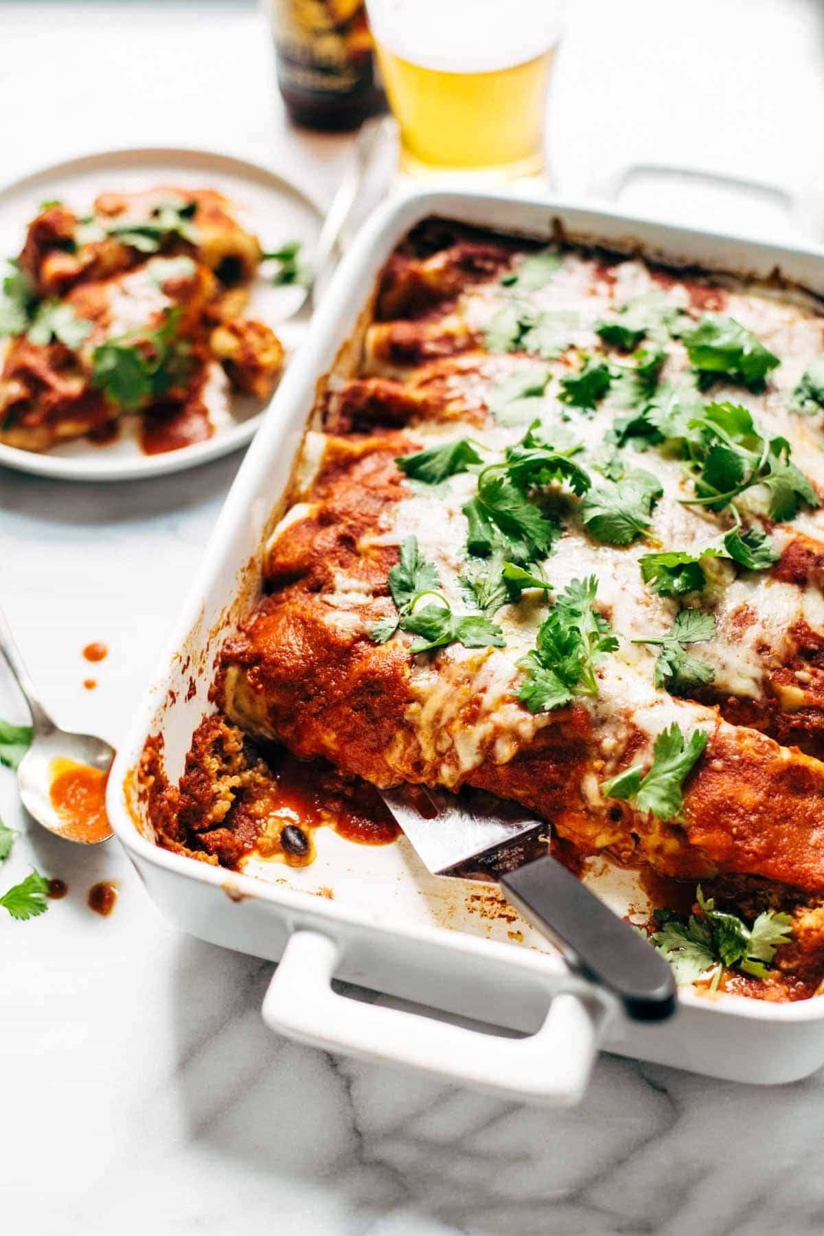 You won't believe how easy this recipe is! Comfort food meets REAL food with healthy, simple ingredients. SO deliciously good! | pinchofyum.com You won't believe how easy this recipe is! Comfort food meets REAL food with healthy, simple ingredients. SO deliciously good! | pinchofyum.com