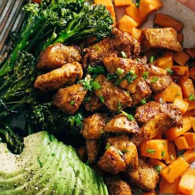 Chicken and sweet potato meal prep bowls with broccoli.