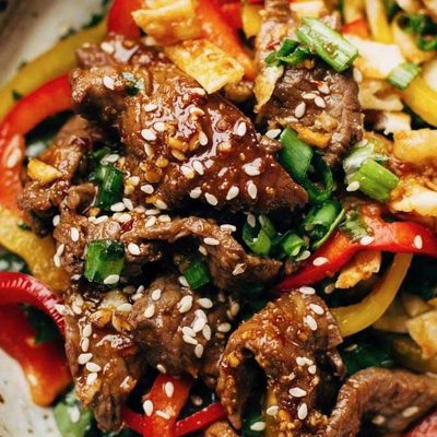 Korean BBQ Steak with peppers in a bowl.