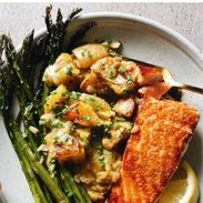 Spring salmon pin